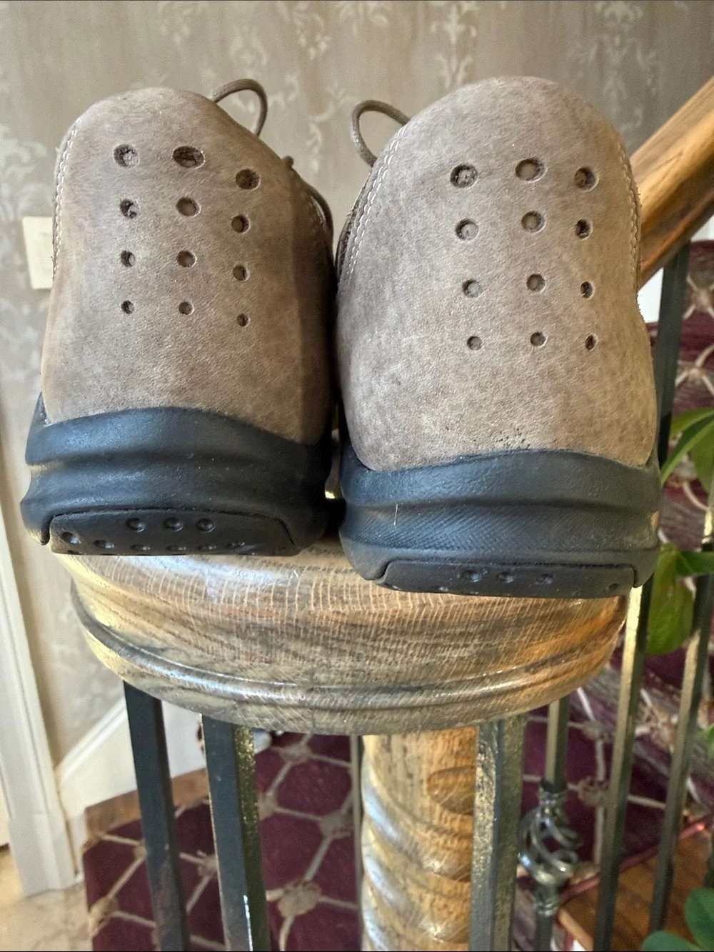 CLARKS WAVE WALK ladies walking shoe size 7 1/2 NWOT